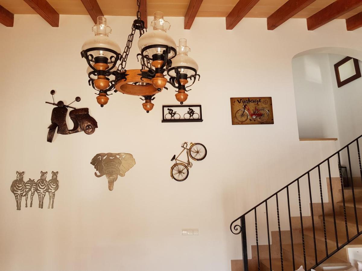 Villa Milagro - 3 Bedroom Finca Style Villa With Pool Near Golf Course/Beaches - Air Cond. Pollença Eksteriør billede