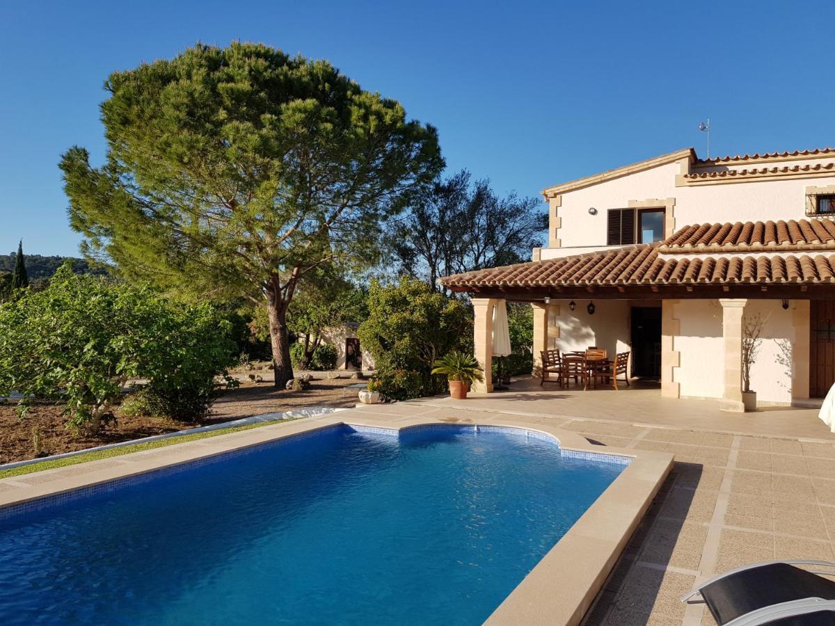 Villa Milagro - 3 Bedroom Finca Style Villa With Pool Near Golf Course/Beaches - Air Cond. Pollença Eksteriør billede